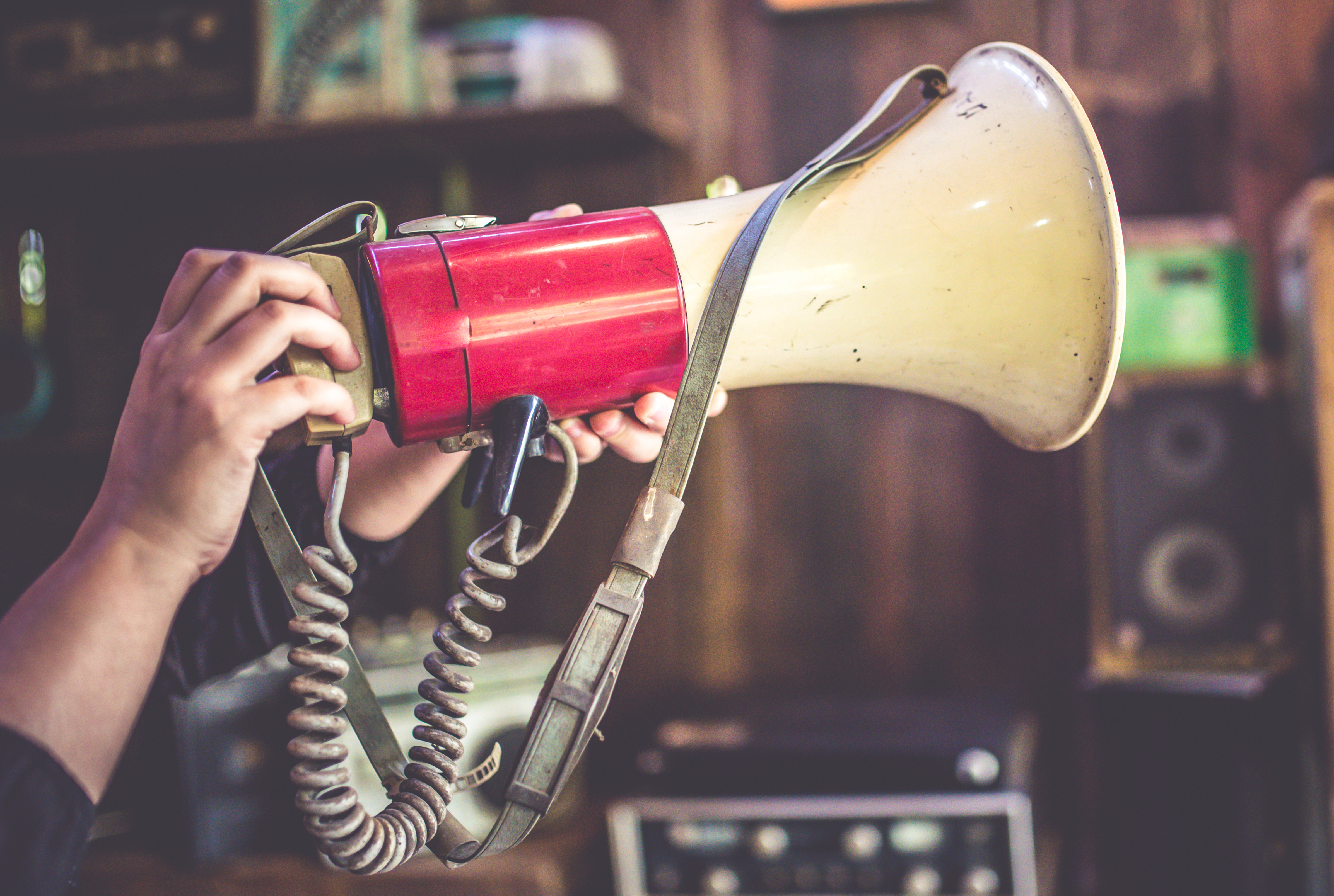 megaphone